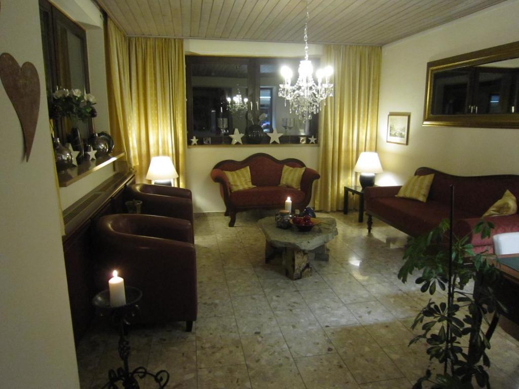 Hotel Aloisia, Hotel Garni Mariapfarr Eksteriør billede